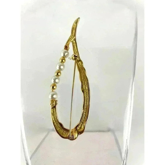 Faux Pearl Bead Brooch Pin Long Twisted Design VTG Gold Tone Metal - Picture 3 of 8
